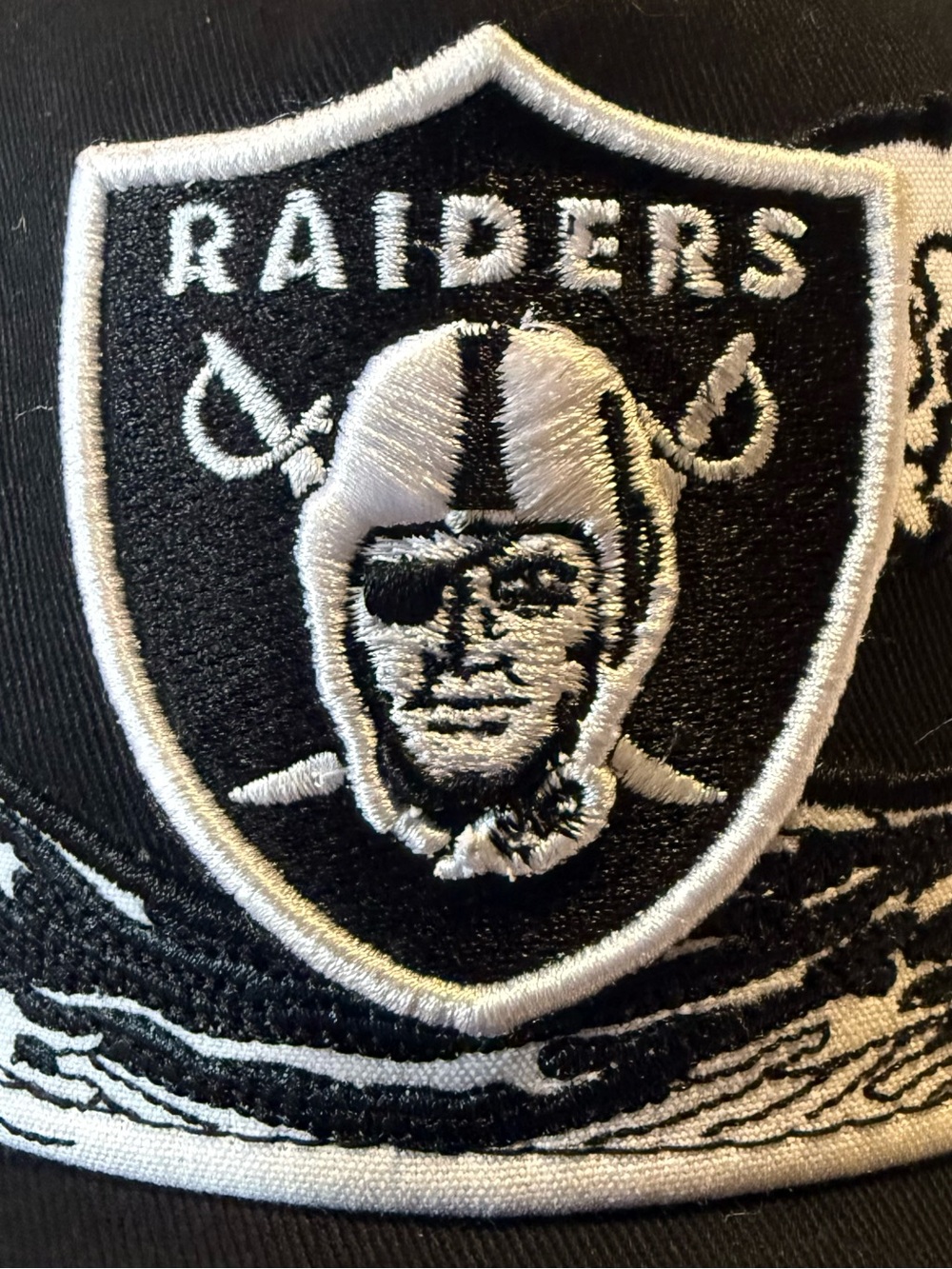 Las Vegas Raiders New Era Black & White Embroidered Wave Series Hat #Raiders
